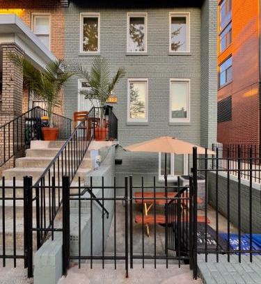 Near Northeast Apartamento | Luxury Group Retreat in Heart of DC!