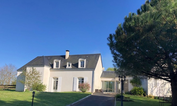 Mayet Casa | Luxury guest house near the 24h circuit of Le Mans
