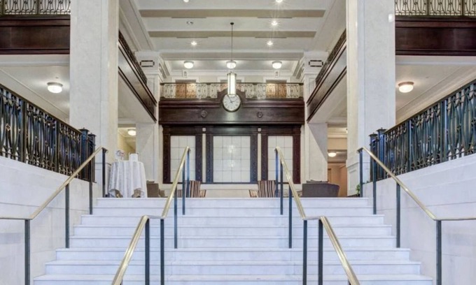 City Center Apartamento | Luxury High Rise Center City RVA