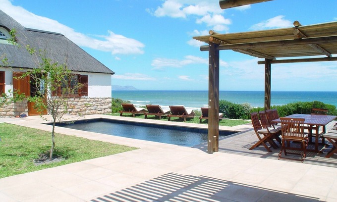 Voelklip Villa | Villa histórica de lujo, la mejor posición en Hermanus