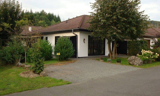 Frankenau Apartamento | Casa de vacaciones de lujo, a 100 metros del bosque, piscina cercana, a 4 km de Edersee