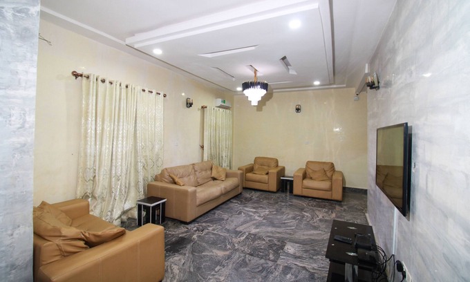 Abuja Casa | LUXURY HOME 4Bedroom Secured