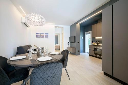 Riccione Villa | Luxury Home Ceccarini - Lungomare con parcheggio privato