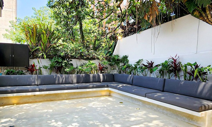 Zona Rosa Casa | Luxury Home In Las Lomas