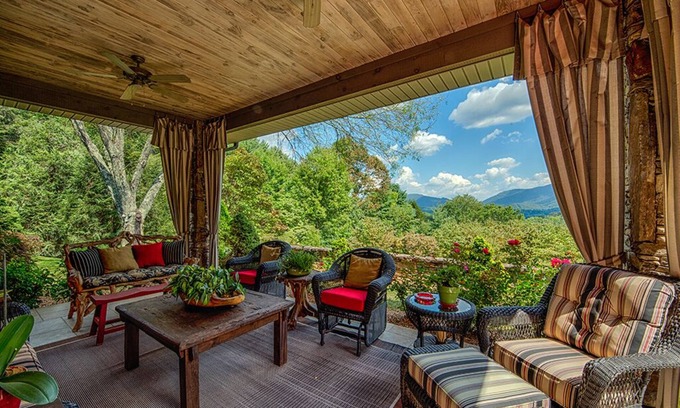 Waynesville Casa | Casa de lujo en Laurel Ridge Country Club Community