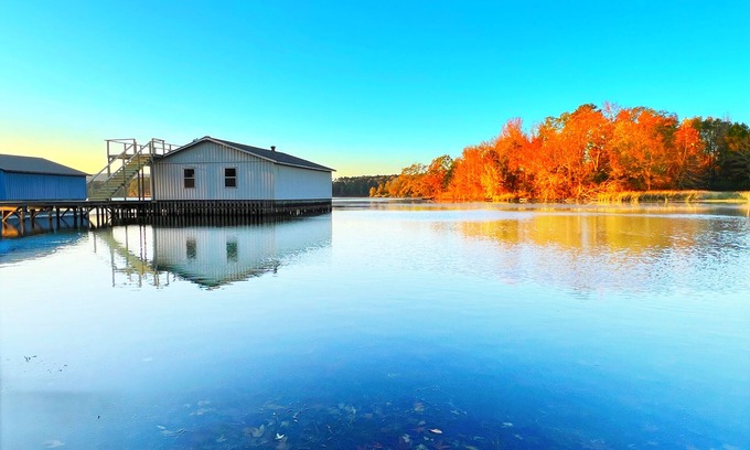 Langston Casa | Luxury Home on Lake Guntersville