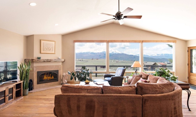 Missouri Heights Casa | Casa de montaña de lujo con increíbles vistas a la montaña, excelente ubicación, cerca de esquí