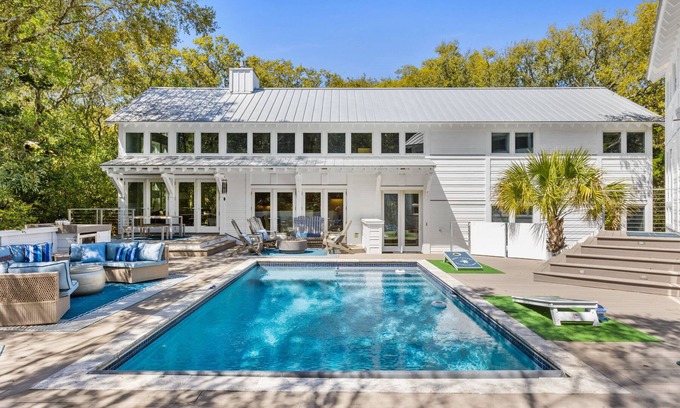 Bald Head Island Casa | Luxury Home with Private Saltwater Pool BHI and Shoals Clubs