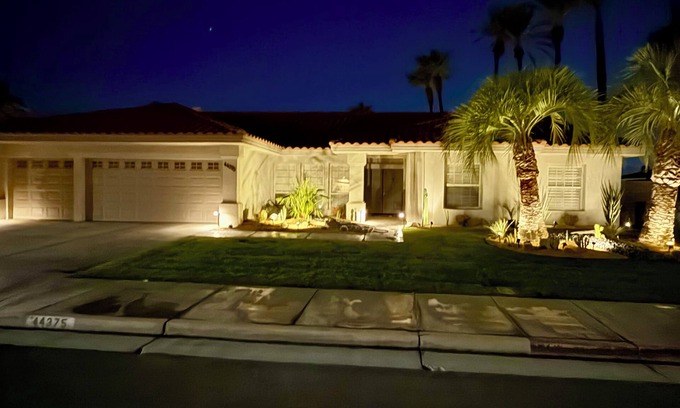 Palm Desert Casa | Luxury Home With Salt Water Pool &Spa & Theater Room --1.5 miles from El Paseo!