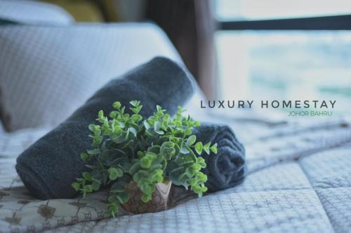 Johor Bahru Apartamento | Luxury Homestay w/Panoramic City View @ JB