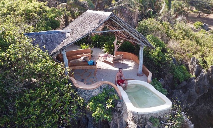 Tiwi Cabaña | Cabaña / Tienda de lujo de luna de miel Tiwi Beach Kenya .. Absolutamente seguro y privado.