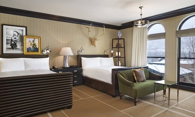 Aspen Apartamento | Luxury Hotel Junior Suite w/ onsite dining, ski valet and heated pool!