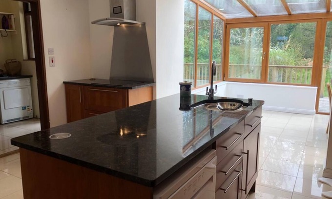 Dawros Casa | Luxury House, large mature gardens, completely private, 3km from Kenmare.