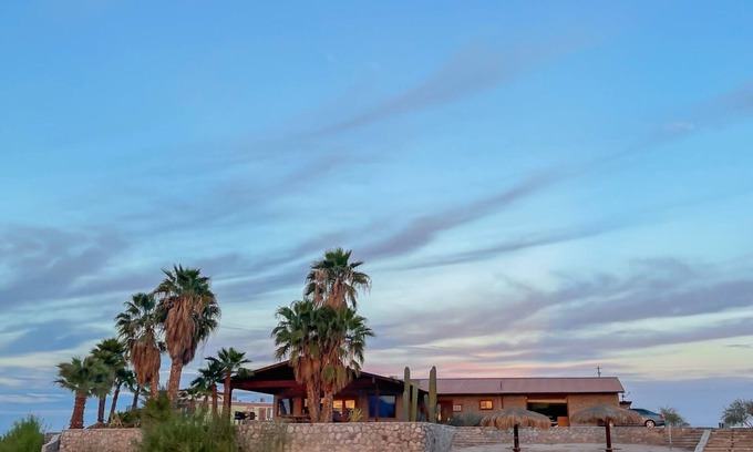 Mexicali Casa | Luxury House on the Rio Hardy