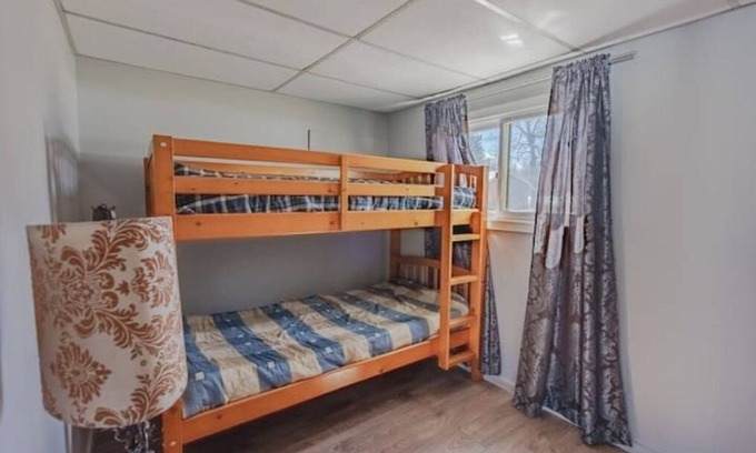 Frontenac Cabina | Luxury Lakefront Cottage