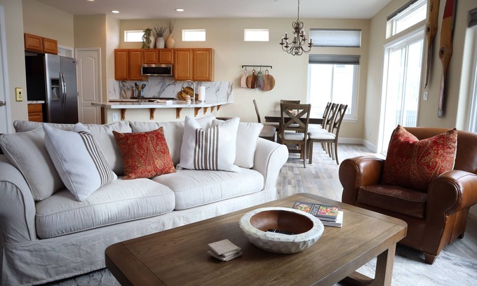 Sparks Casa | Luxury Lakefront Escape with Stunning Views at Sparks Marina