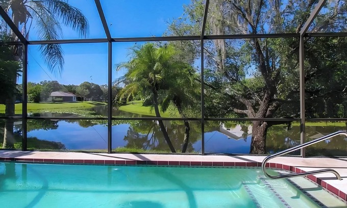 Fruitville Casa | Luxury Lakefront Home w/ Enclosed Pool - Quiet and Peaceful - Sleeps 9