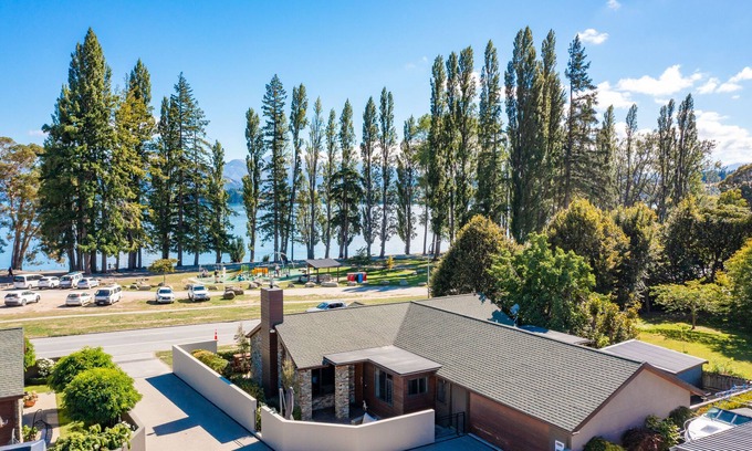 Wanaka Casa | Casa de lujo frente al lago con vistas sensacionales