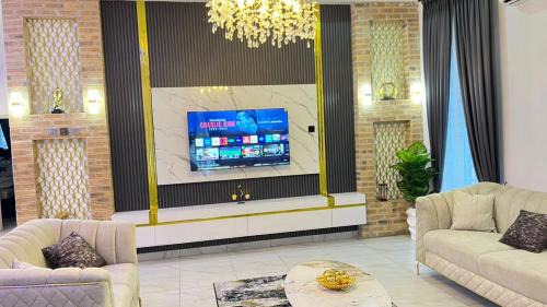 Ofin Villa | Luxury Let Concepts