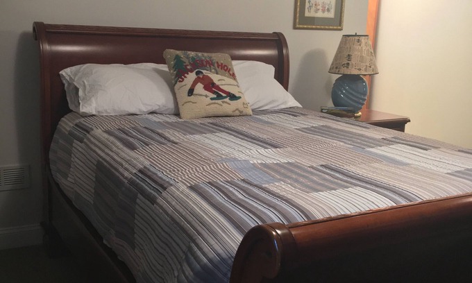 Bennington Apartamento | Luxury Living High Above the Center of Town.