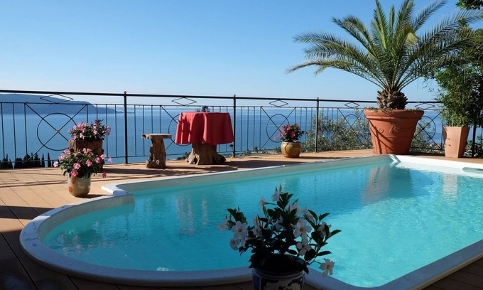 Pulciano Chalet De Esquí | Vida de lujo en 100m2 con una magnífica vista del lago de Garda - paraíso del golf y el motociclista