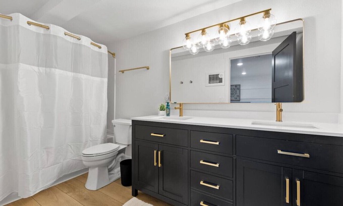 Billings Apartamento | Luxury Living Next Door to Hospital