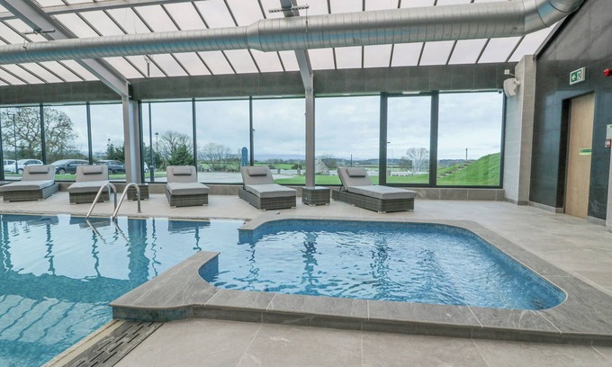 Dyserth Cabaña | Luxury Lodge 53