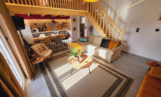 Begoulaki Apartamento | Luxury Loft Apartment Yiota