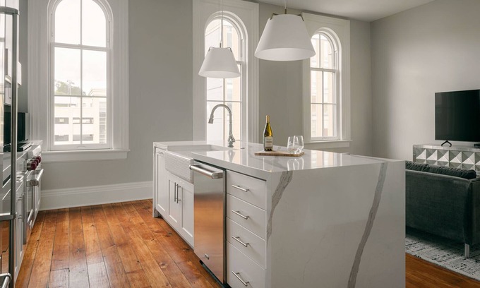 Janesville Apartamento | Luxury loft in the heart of downtown Janesville