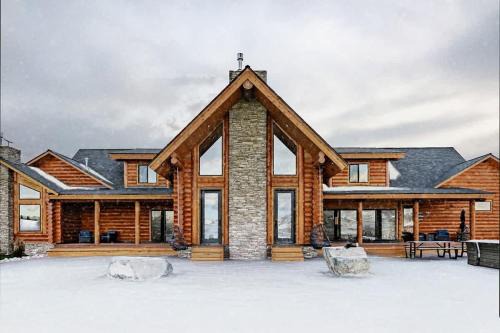 Tetonia Casa | Luxury Log Cabin Epic Views Hot Tub