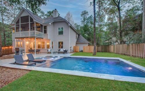 Alden Bridge Casa | Luxury Mansion Dream Home - 6 Bed Pool Grill