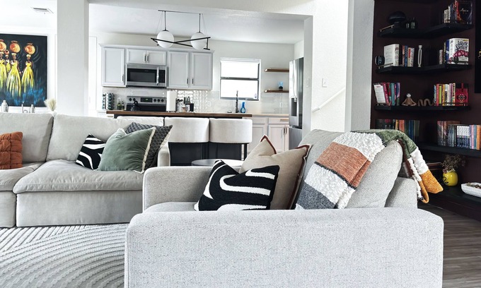 Berdoll Farms Casa | Luxury modern 3 bedroom house near the airport