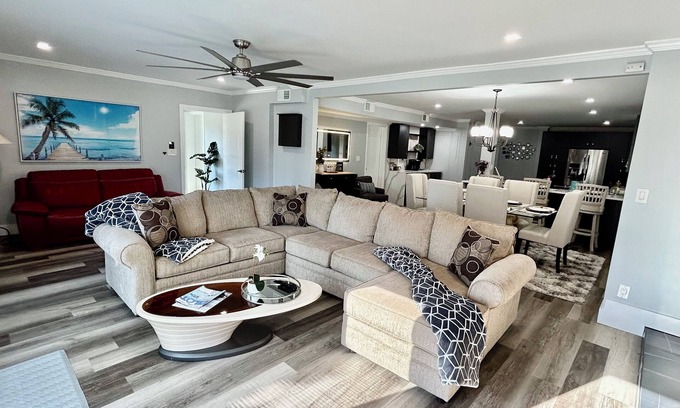 Forest Lake Casa | Luxury Modern Midtown Home - Tuscaloosa. Certain discounts apply!!!!