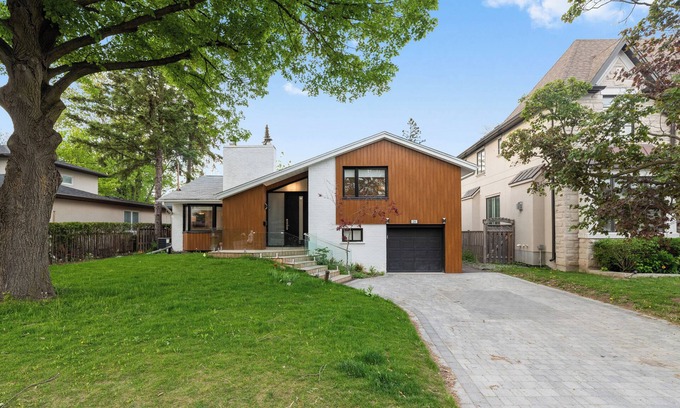 Bayview Village Casa | Luxury Modern Style 5 Bedrooms Newly Renovated House In Toronto Prime Location