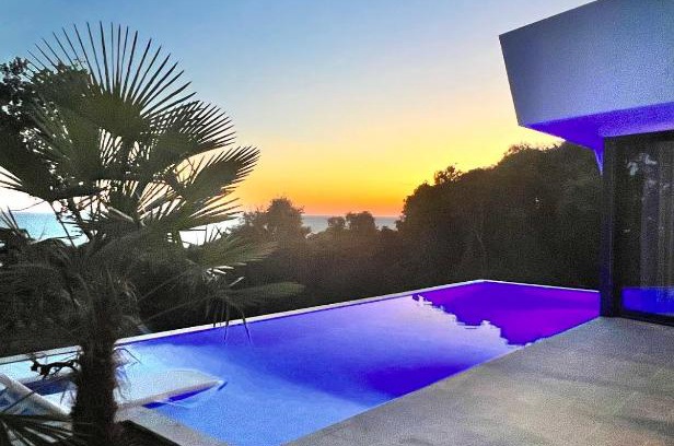 Bar Casa | Luxury modern villa Luna