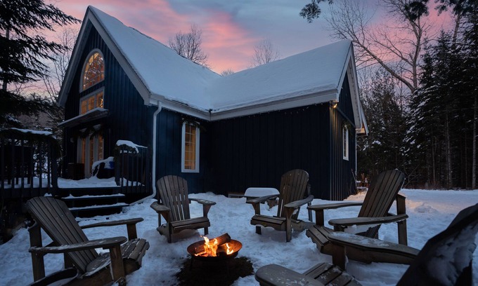 Mont-Tremblant Cabaña | Luxury Mountain Chalet with private hot tub