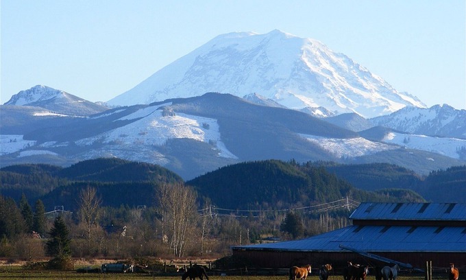 Tacoma Casa | Lujo de estilo noroeste cerca de la entrada al Monte Rainier y los bosques nacionales