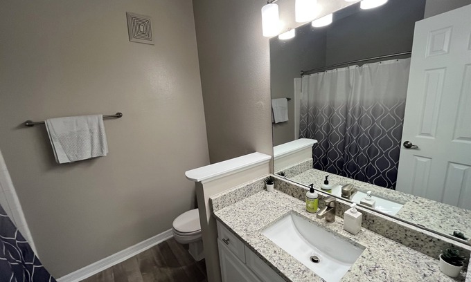 Tampa Apartamento | Luxury, New Stylish, Condo Downtown!