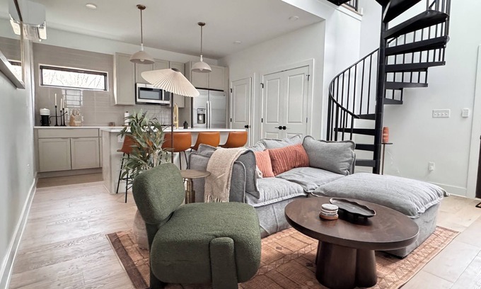 Detroit Casa | Luxury North Corktown Getaway