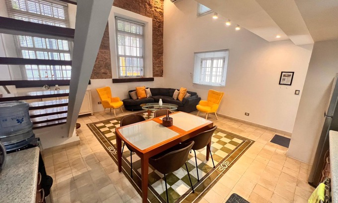 Casco Viejo Apartamento | Luxury Oasis in Panama's Casco Viejo