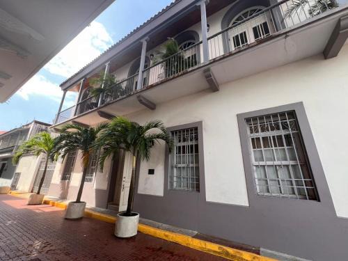 Casco Viejo Apartamento | Luxury Oasis in the Old Town of Panama