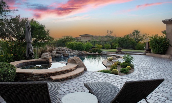 Mirabel Village Casa | Luxury Oasis: Spacious Getaway