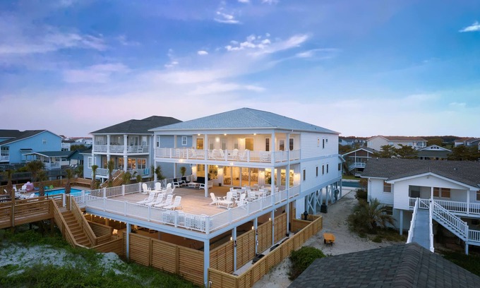 Ocean Isle Beach Casa | Nueva casa de lujo frente al mar - The Citrus Beach Club - Lugar de bodas