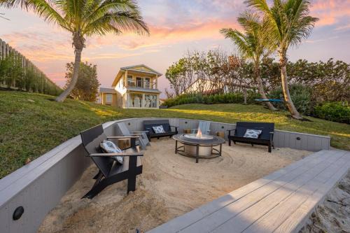 Cocoa Beach Casa | Luxury Oceanfront Vacation Home in Cocoa Beach 6 Bedrooms, Game Room & Direct Beach Access Sleeps 14