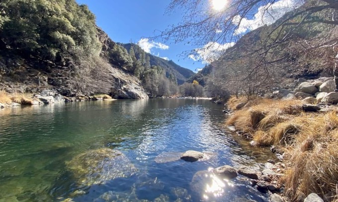 Springville Cabina | Luxury off-grid log home on 320 acres in Giant Sequoia National Monument