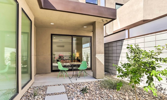 Baristo Casa | Luxury Palm Springs Home w/ Pool & Mtn Views!
