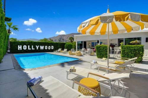 Racquet Club Estates Casa | Luxury Palm Springs Home With Pool and Next to Downtown & Airport