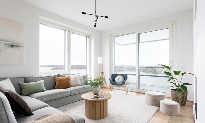 Kallio Apartamento | Luxury penthouse with stunning sea views & private sauna