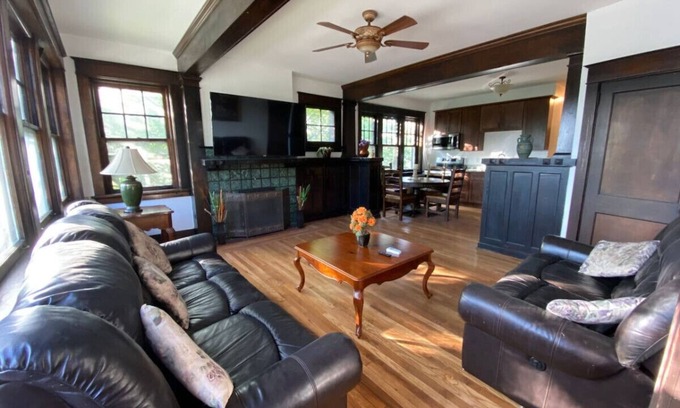 Point Breeze Apartamento | Luxury Point Breeze with Off-street Parking