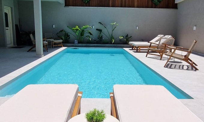 Nea Alikarnassos Apartamento | Luxury & Privacy at Elysian Residences Heraklion— Private Saltwater Pool